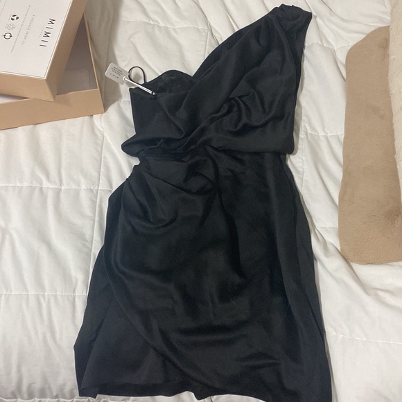 Drape front mesh corset dress - Picture 7 of 7